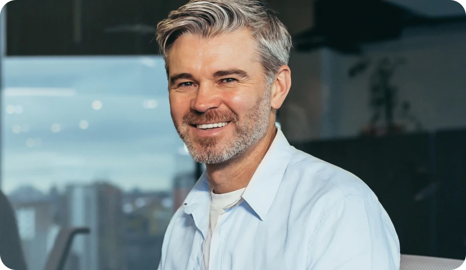 marketing-team-enhancing-post-purchase-experience-to-drive-repeat-sales